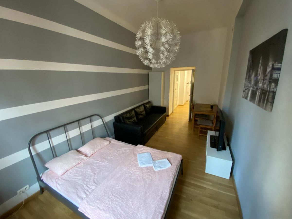 Kamienica Powisle Apartment วอร์ซอ ภายนอก รูปภาพ